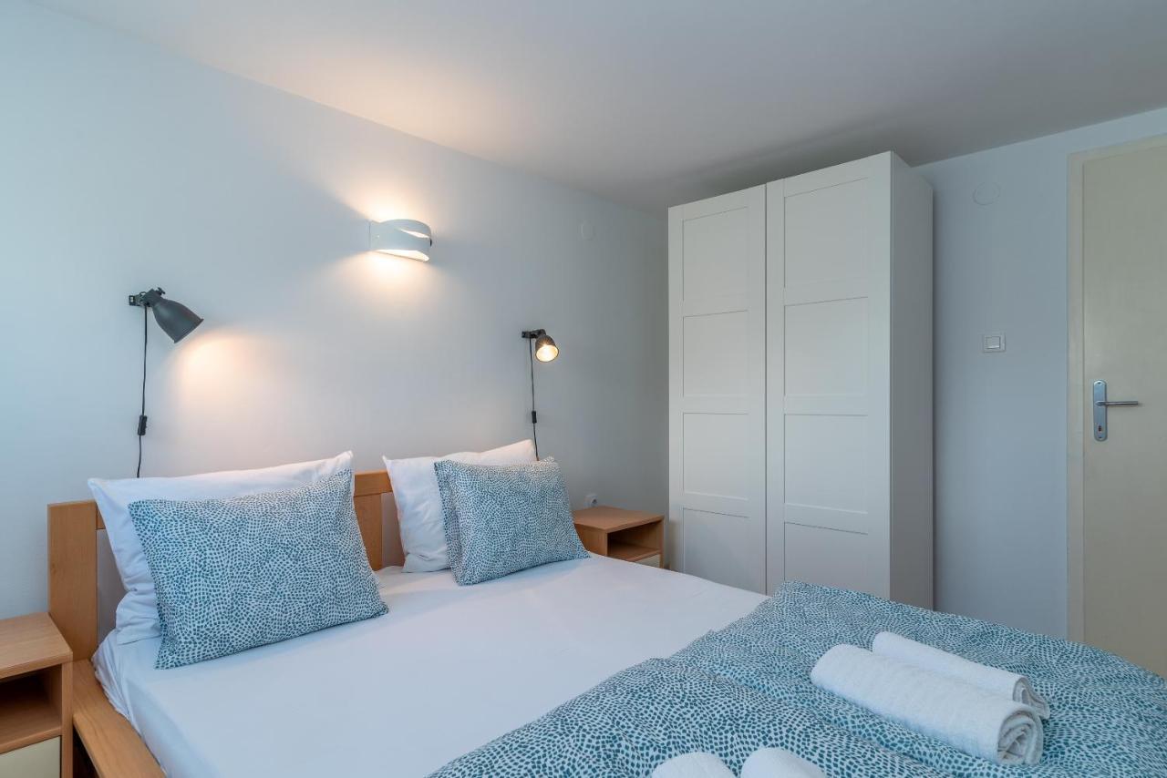 Apartment Hrabar Longo Trogir Bagian luar foto